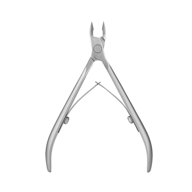 STALEKS PRO SMART 10 cuticle nippers for accurate nail shaping.